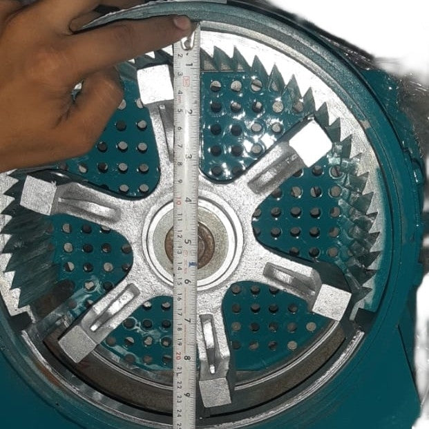Close-up of Rare Machinery commercial pulverizer machine showing blade design for efficient grinding