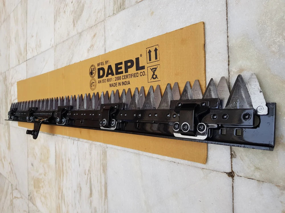 Rare Machinery agriculture machinery reaper blades in metal with sharp cutting edges for harvesting