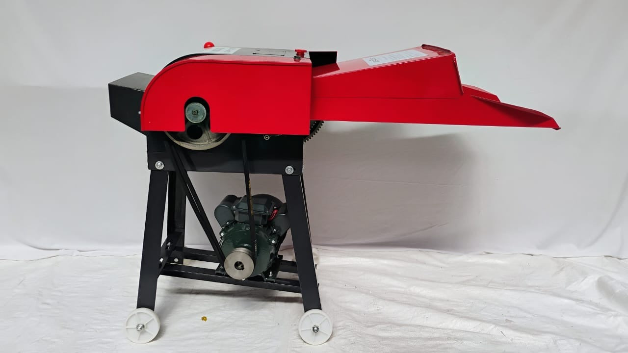 6 Blades Chaff Cutter With 3 HP Motor