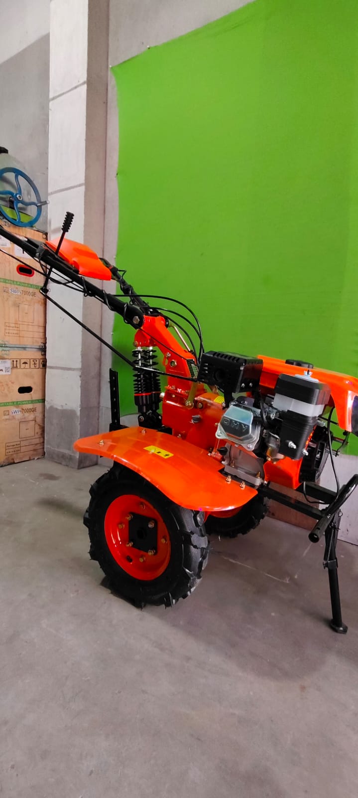 7.5 HP Premium Model Power Weeder With 32 Blades